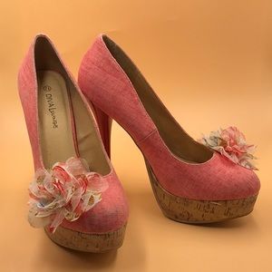 Super Cute!! Diva Lounge Heels